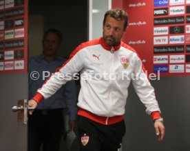 VfB Stuttgart Pressekonferenz Markus Weinzierl