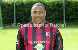 06.07.01 SC Freiburg Fototermin 2001/2002