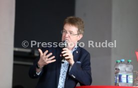 24.06.21 VfB Stuttgart Roter Tisch