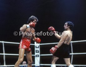 02.12.83 Boxen Rene Weller