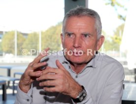 VfB Stuttgart Wolfgang Dietrich