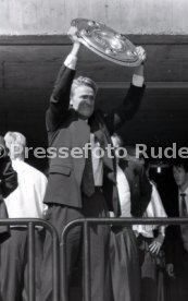 17.05.1992 VfB Stuttgart Meisterschaft Empfang im Stadion