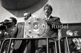 17.05.1992 VfB Stuttgart Meisterschaft Empfang im Stadion