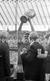 03.05.86 DFB-Pokal Finale FC Bayern M&uuml;nchen - VfB Stuttgart