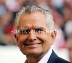 VfB Stuttgart - SG Dynamo Dresden