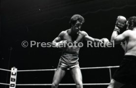 02.12.83 Boxen Rene Weller