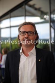 24.06.21 VfB Stuttgart Roter Tisch