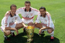 15.07.97 VfB Stuttgart Fototermin DFB-Pokal Sieger 1997