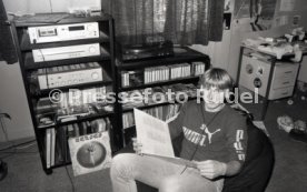 05.12.83 Stuttgarter Kickers J&uuml;rgen Klinsmann