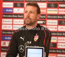 VfB Stuttgart Pressekonferenz Markus Weinzierl