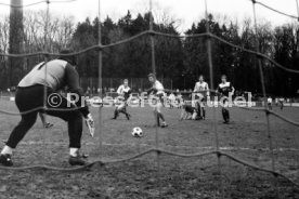 19.03.83 Stuttgarter Kickers - TuS Schlo&szlig; Neuhaus