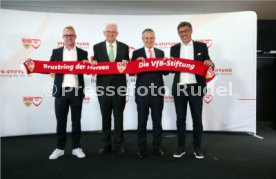 26.07.23 VfB Stuttgart PK Stiftung Brustring der Herzen