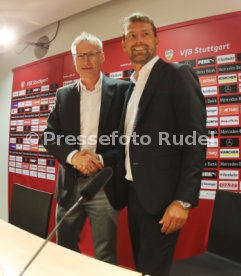 VfB Stuttgart PK Vorstellung Trainer Weinzierl