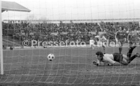 03.01.76 VfB Stuttgart - FC Bayern M&uuml;nchen
