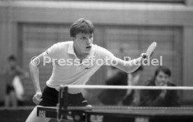 01.12.85 Tischtennis Ro&szlig;kopf Fetzner