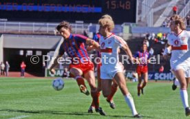23.04.88 VfB Stuttgart - Bayer 05 Uerdingen