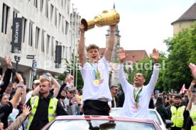 25.05.25 VfB Stuttgart Feier und Autokorso DFB-Pokal Sieg Stuttgart Schlossplatz