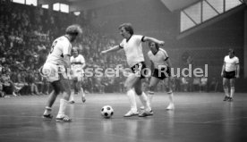 23.02.83 Fussball Prominentenspiel