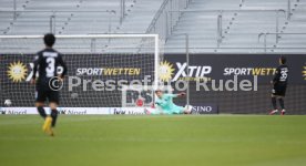 Fu&szlig;ball  2.Bundesliga Holstein Kiel vs. VfB Stuttgart