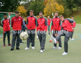 VfB Stuttgart Besuch Kindernachsorge Klinik Tannheim