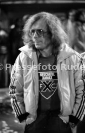 17.03.82 Xamax Neuchatel - Hamburger SV