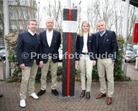 VfB Stuttgart Einweihung Gedenk-Stele