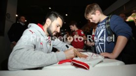 VfB Stuttgart Autogrammstunde