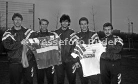 10.11.92 VfB Stuttgart Trikot Aktion mein Freund ist Ausl&auml;nder