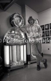 27.02.89 VfB Stuttgart J&uuml;rgen Klinsmann