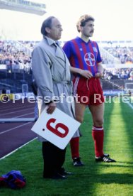 23.04.88 VfB Stuttgart - Bayer 05 Uerdingen