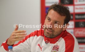 VfB Stuttgart Pressekonferenz Markus Weinzierl