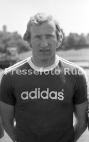 14.07.75 TSV 1860 M&uuml;nchen Fototermin 1975/1976