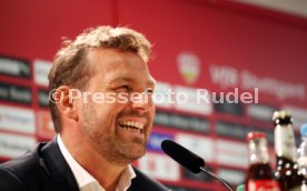 VfB Stuttgart PK Vorstellung Trainer Weinzierl