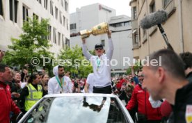 25.05.25 VfB Stuttgart Feier und Autokorso DFB-Pokal Sieg Stuttgart Schlossplatz