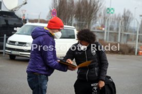 23.01.22 VfB Stuttgart Abflug Trainingslager Marbella