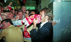 16.05.1992 VfB Stuttgart Meisterschaft Empfang Flughafen