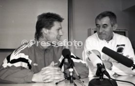 22.01.94 Pressekonferenz Oliver M&ouml;ller Hamburger SV nach Attenat in Stuttgart