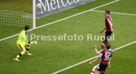 VfB Stuttgart - SG Dynamo Dresden