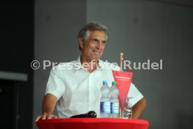 24.06.21 VfB Stuttgart Roter Tisch