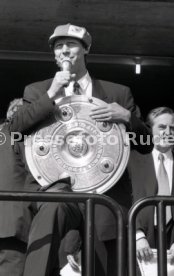 17.05.1992 VfB Stuttgart Meisterschaft Empfang im Stadion