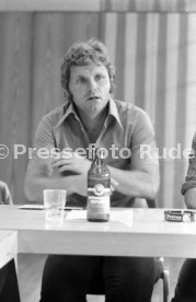 06.07.76 VfB Stuttgart Fototermin 1976/1977