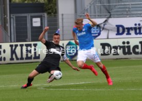 Fu&szlig;ball  2.Bundesliga Holstein Kiel vs. VfB Stuttgart