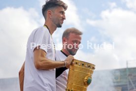 25.05.25 VfB Stuttgart Feier und Autokorso DFB-Pokal Sieg Stuttgart Schlossplatz