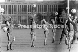 13.10.83 VfB Stuttgart Training