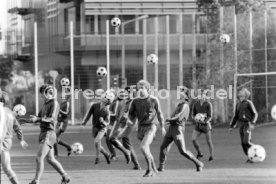 13.10.83 VfB Stuttgart Training