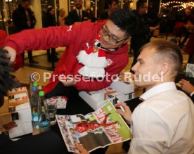 VFB Stuttgart Autogrammstunde