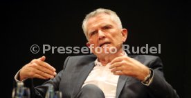 Podiumsdiskussion Stuttgart Liederhalle Wolfgang Dietrich, Mario Gomez, Uli Hoene&szlig;