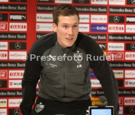VfB Stuttgart PK Trainer Hannes Wolf