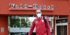 12.05.21 VfB Stuttgart Ankunft Spieler Quarant&auml;ne Trainingslager Wald-Hotel Stuttgart