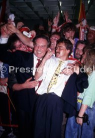 16.05.1992 VfB Stuttgart Meisterschaft Empfang Flughafen